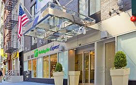 Holiday Inn Express New York City Wall Street